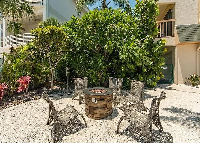 Sun Harbor Unit 1 - Weekly Townhouse Holiday home Clearwater Beach