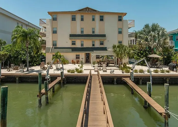 Sun Harbor Unit 1 - Weekly Townhouse * Clearwater Beach