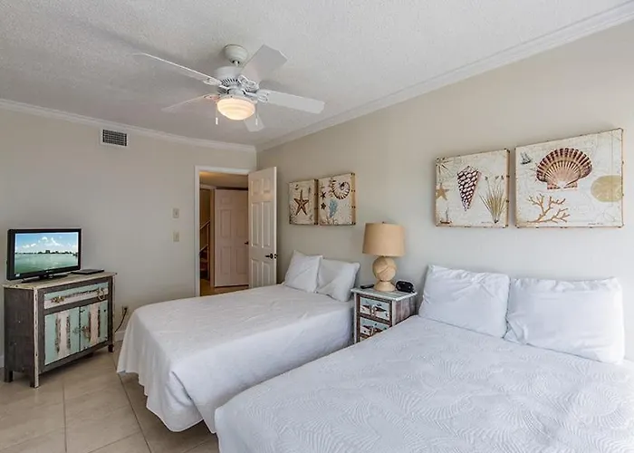 Sun Harbor Unit 1 - Weekly Townhouse * Clearwater Beach